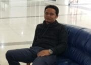 Republik Influencer (Kehausan akan Legitimasi)
