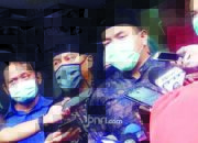 Sebut Terduga Teroris Condet Antek Intelijen, Aziz Yanuar Beber Surat Pemecatan dari FPI