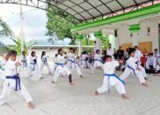 Ketum Lemkari Sumbar Road Show ke Padangpariaman, 65 Karateka Ikuti Ujian Kenaikan Sabuk