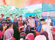 Bangun Huntara dan Serahkan 1.000 Paket Sembako, AHY Bersama Anggota DPR Rezka Oktoberia Tinjau Korban Gempa di Malampah