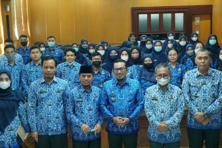 Buka Pembekalan Bagi CPNS, Bupati Harap Peserta Mengikuti Dengan Baik dan Tekun