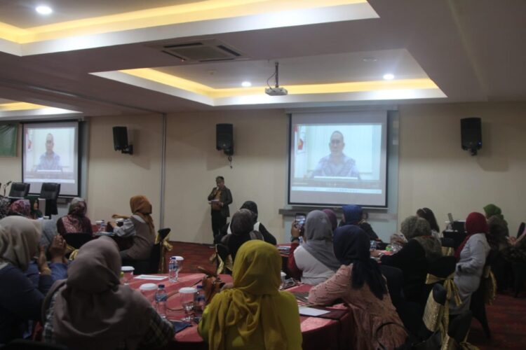 Andre Rosiade dalam Seminar Sosialisasi BUMN dengan tema 'Membangun Indonesia dengan Aman dan Ramah Lingkungan' di Hotel Truntum Padang, Kamis (22/6/2023).