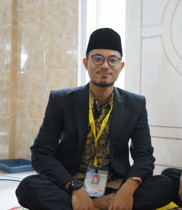 JUARA— Androy Mustafa Kafilah Solsel berrdoa bisa
raih Juara I MTQN ke-40