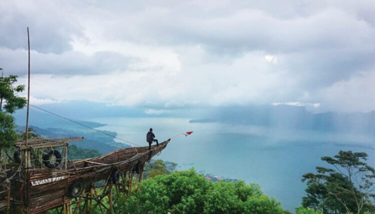 LAWANG PARK— Lawang Park menjadi salah satu destinasi wisata yang ada di Kabupaten Agam.