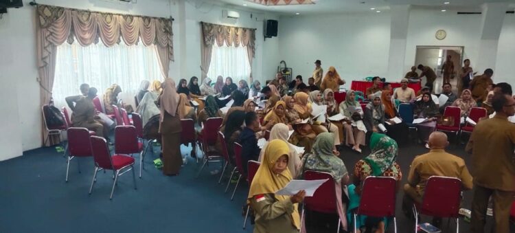 PEMBUKAAN MUSRENBANG— Musrenbang Kecamatan Pasaman tahun 2024 untuk RKPD 2025 dibuka oleh Sekretaris Daerah Hendra Putra, di Aula Kantor Bupati Pasaman Barat.