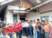 Kembalikan Berkas Pendaftaran Bacalon Bupati Padangpariaman ke-4 Parpol, Suhatri Bur Bertekad Lanjutkan Program Padangpariaman Cermat