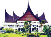 KPU Tetapkan 65 Anggota DPRD Sumbar Terpilih Hasil Pemilu 2024