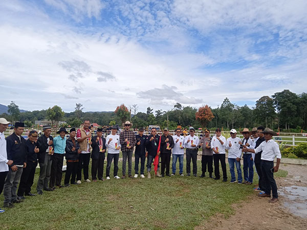 EVENT PACU KUDA— Kota Bukittinggi kembali menggelar event Pacu Kuda dengan tajuk Piala Wali Kota di Gelanggang Bukit Ambacang pada Sabtu (6/7).