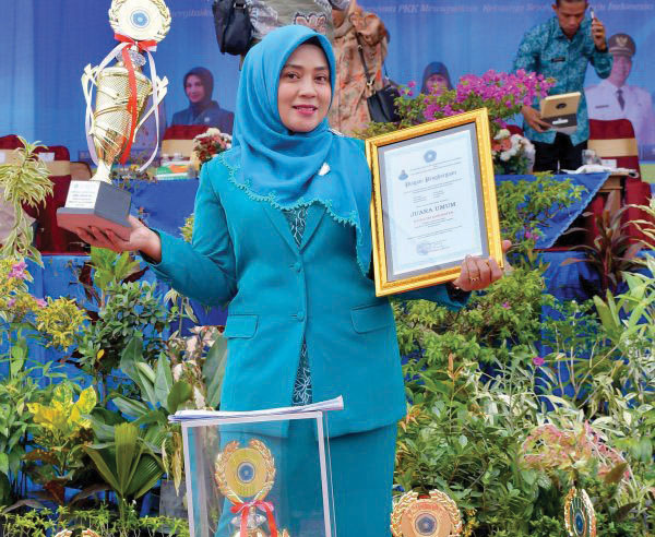 TP-PKK Agam Juara Umum HKG PKK Ke-52 Tingkat Provinsi Sumbar