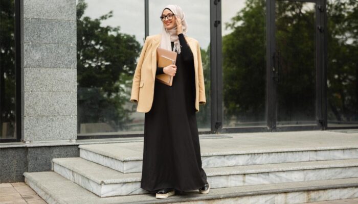 Rekomendasi Dress Muslim Kekinian untuk Wanita Muda