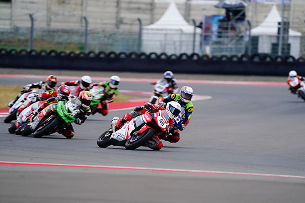 BALAPAN— Punggawa balap AHRT siap berburu kans juara ARRC 2024, di Sepang International Circuit, Malaysia, 14 dan 15 September.