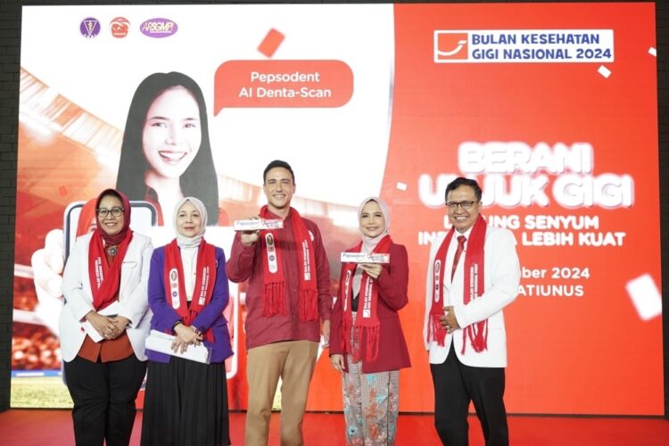 PERESMIAN— Unilever Indonesia melalui Pepsodent bersama PDGI, AFDOKGI, dan ARSGMPI meresmikan BKGN yang tahun ini memasuki kali pelaksanaan ke-15, Kamis (12/9).