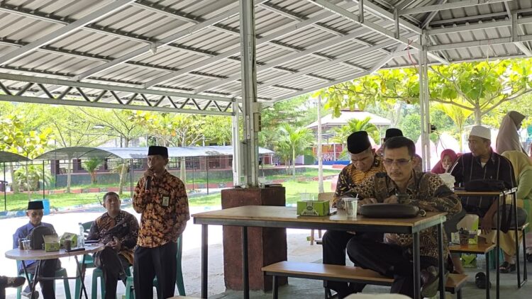 SAMBUTAN—Pj Sekretaris daerah Kota Sawahlunto Irzam berikan sambutan pada acara kemarin.