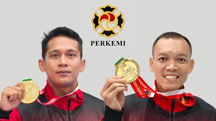 PERAIH EMAS— Dua atlet Kempo Sumbar peraih medali emas PON XXI Aceh-Sumut, Nico dan Ari Pramanto.