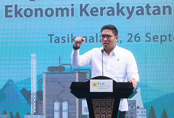 mengubah lahan -PT PLN Energi Primer Indonesia bakal mengubah lahan yang sebelumnya kritis menjadi lebih hijau dan produktif. Upaya ini akan memanfaatkan 1,7 juta hektare dari 14 juta hektare lahan kritis yang tersebar di seluruh tanah air.