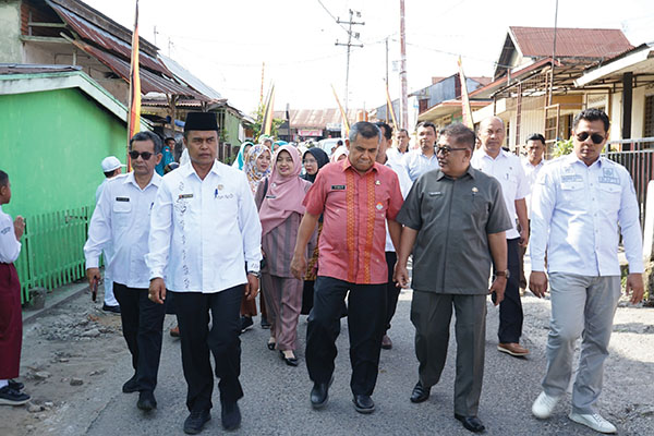 PENILAIAN— Pemrov Sumbar laksanakan penilaian Stratifikasi UKS/M di dua sekolah yakni, SD Negeri 12 Padang Luar dan SMP Negeri 2 Tilatang Kamang, pada Senin (30/10).