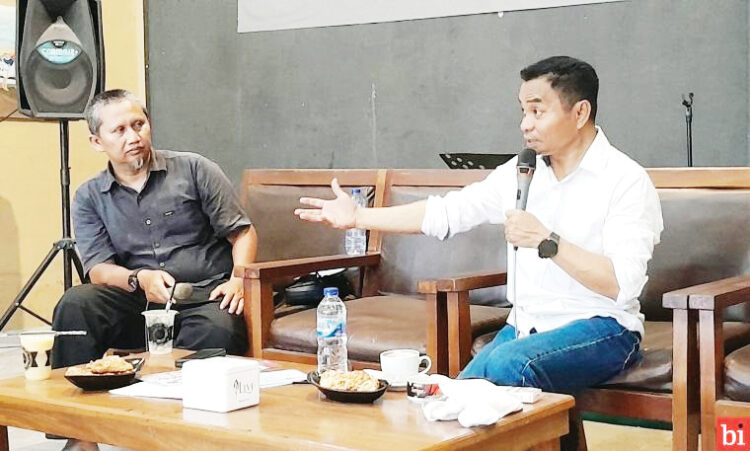 Hidayat Memaparkan— Diskusi dengan FWP Padang, Hidayat Paparkan Pembangunan Kota Berbasis Meritokrasi, Transparan dan Digitalisasi.