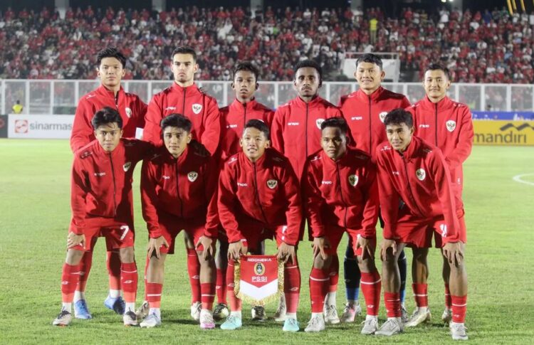 TIMNAS— Timnas Indonesia U-20 pada laga melawan Timnas Yaman U20 pada Kualifikasi Piala Asia U-20 2025 Grup F di Stadion Madya Gelora Bung Karno, Jakarta, Minggu (29/9).