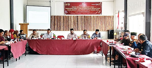 FGD— KPU Kabupaten Lima Puluh Kota menggelar FGD bersama unsur masyarakat guna mematangkan persiapan jelang debat kandidat calon Bupati dan Wakil Bupati.