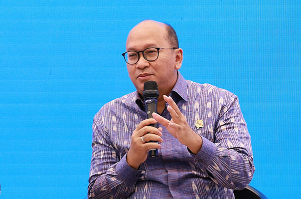 mendukung Pemerintah--PT PLN (Persero) siap mendukung Pemerintah dalam menciptakan ekosistem investasi yang berkelanjutan demi meningkatkan pertumbuhan ekonomi nasional.