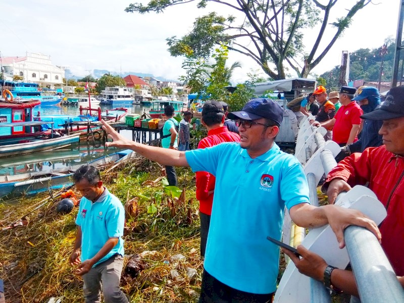 Kawasan Wisata Batang Arau Bersih di Tangan Hendri Septa, Dimanfaatkan Paslon sebagai Lokasi Deklarasi