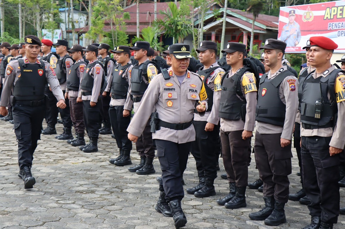 Kapolres Pimpin Pergeseran Pasukan Pengamanan Pemungutan Suara