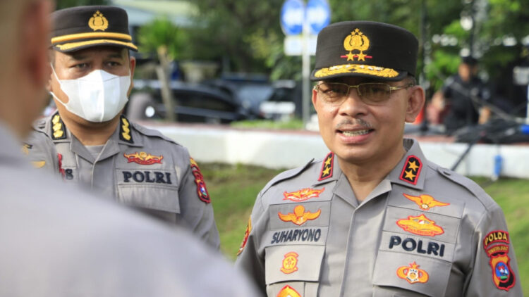 Kapolda Sumbar, Irjen Pol Suharyono