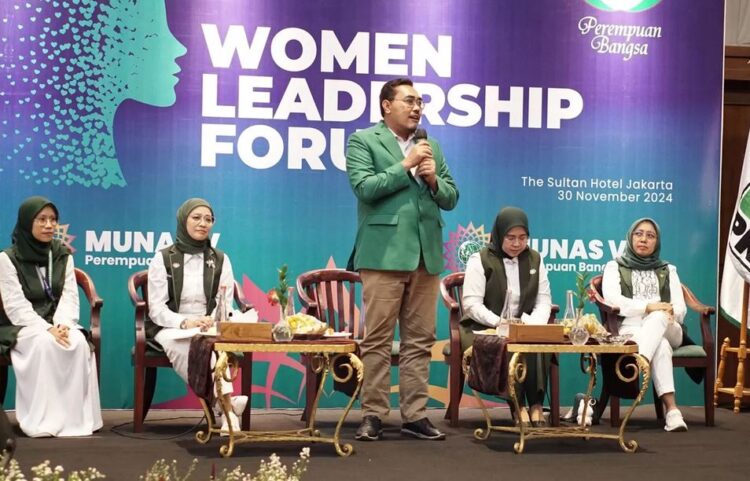 WOMEN LEADERSHIP FORUM— Ketua Fraksi PKB DPR RI, Jazilul Fawaid saat membuka acara Women Leadership Forum (WLF).