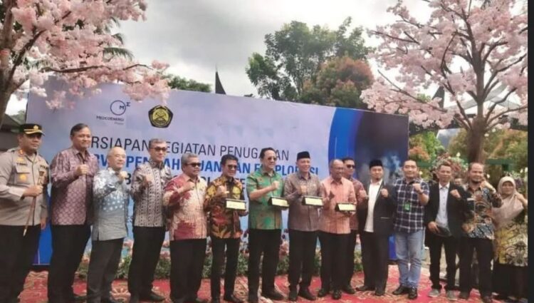 GROUNDBREAKING— Bupati Pasaman Sabar AS menghadiri Groundbreaking Medco Energydi Equator Bonjol