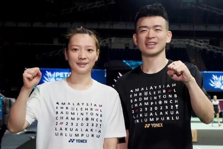 JUARA OLIMPIADE— Zheng Siwei dan Huang Yaqiong berhasil raih medali emas Olimpiade 2024.