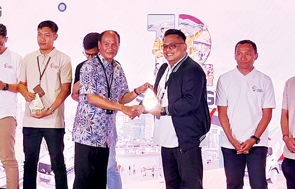 Ubah Sampah jadi Emas, Tim Nabuang Sarok Raih Juara SIG-GIA 2024