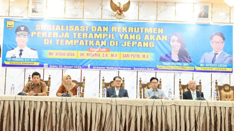 SOSIALISASI—Pemko Pariaman bekerjasama dengan Yayasan Pendidikan Padang Nihon Go Gakuin (PNGG) melakukan Sosialisasi dan Rekrutmen Pekerja Terampil yang akan ditempatkan di Jepang dilaksanakan di Aula Balaikota Pariaman.