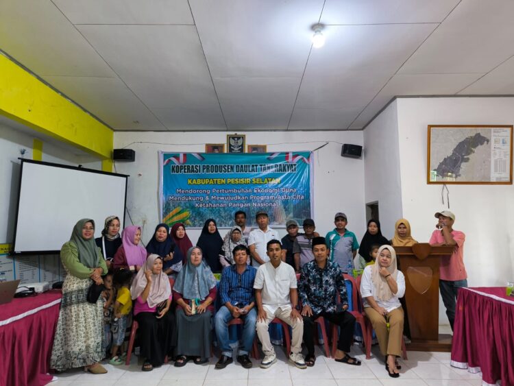 DEKLARASI-Koperasi Produsen Daulat Tani Rakyat Kabupaten Pesisir Selatan (Pessel) mendeklarasikan dukungan untuk pertumbuhan ekonomi pertanian dan perkebunan.