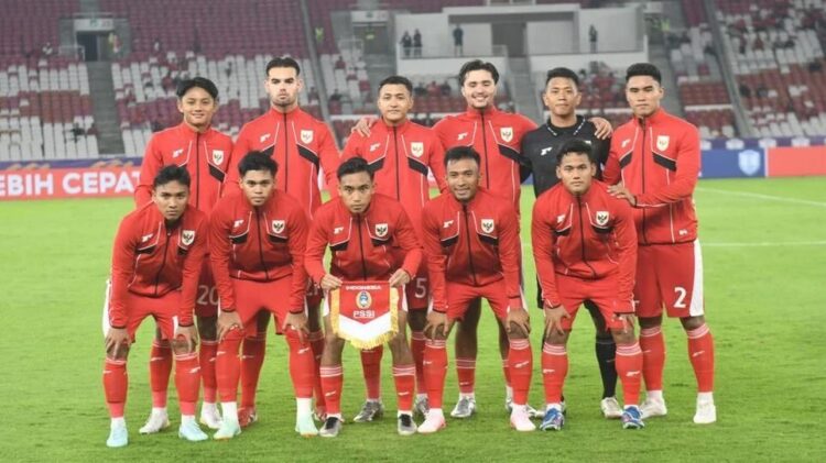 STARTING XI— Starting XI Timnas U23 Indonesia saat bersua Brunei Darussalam dalam pertandingan penyisihan Grup A Piala AFF U-23 2025 di Stadion Utama Gelora Bung Karno (SUGBK), Senayan, Jakarta, Selasa (15/7).
