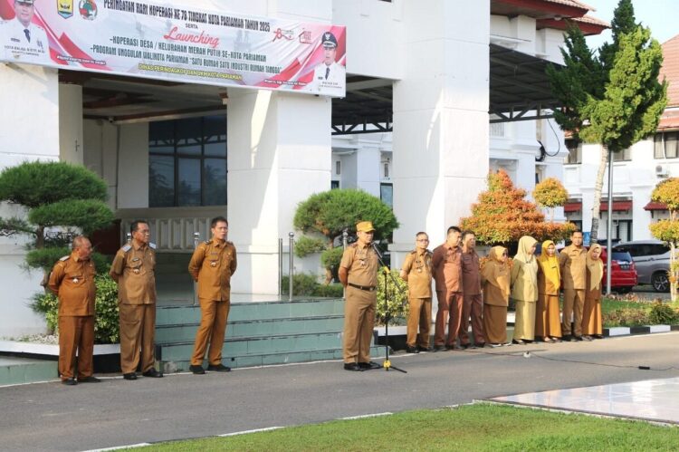 APEL GABUNGAN ASN— Sekda Kota Pariaman Afrizal Azhar memimpin apel pagi perdana bersama ASN Pemko Pariaman.
