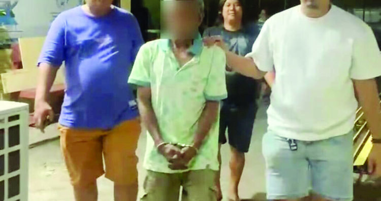 PENCURI— Pelaku berinisial J (43) diamankan Tim Klewang Polresta Padang atas kasus pencurian ban serap truk.