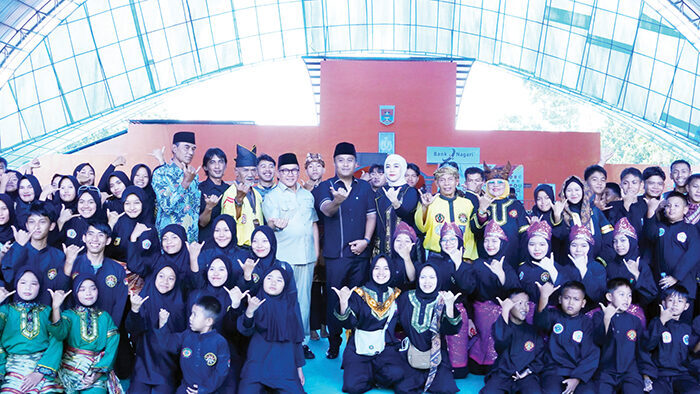 Kejuaraan Pencak Silat Dang Tuanku VI Semarak di Bukittinggi, 1.700 Pesilat Unjuk Prestasi dan Lestarikan Pencak Silat Minangkabau 1 KEJUARAAN PENCAK SILAT— Pemko Bukittinggi bersama IPSI Sumbar gelar Kejuaraan Pencak Silat Dang Tuanku ke-6, yang digelar di GOR Bermawi Bukittinggi, Selasa (14/10).