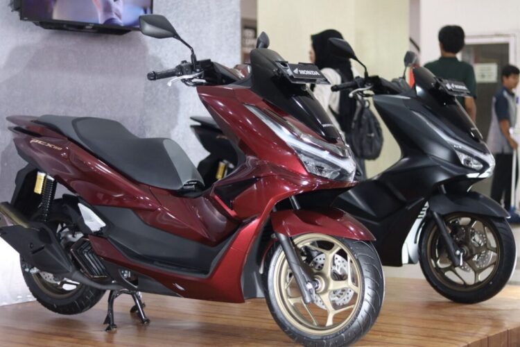 PROMO—Menara Agung mengadakan promo untuk setiap pembelian New Honda PCX160.