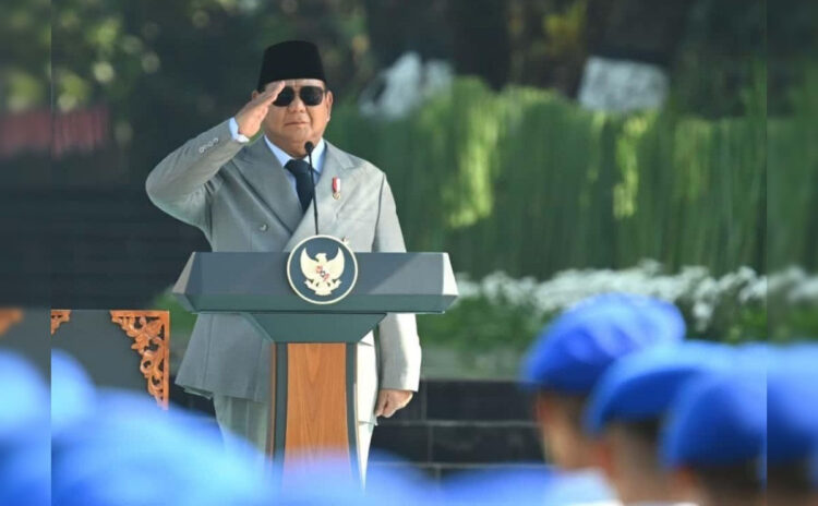 UPACARA— Presiden Prabowo Subianto saat memimpin upacara.