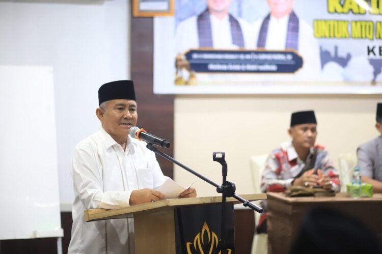 Persiapan MTQ Nasional Provinsi Sumatera Barat Ke XLI Tahun 2025, Wawako Solok Buka TC Kafilah Kota Solok 1 SAMBUTAN—Wakil Wali Kota Solok, H.Suryadi Nurdal berikan sambutan saat pembukaan, training Centre (TC) kedua bagi para kafilah Kota Solok dalam menyongsong MTQ Nasional Provinsi Sumatera Barat Ke XLI (41) Tahun 2025 di Kota Bukittinggi.