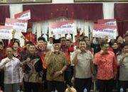 Apresiasi Atlet dan Pelatih Berprestasi, Pemprov Sumbar Serahkan Bonus Rp9,01 Miliar