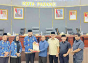 DPRD dan Pemko Padang Sahkan Dua Perda Strategis, Pekuat Reformasi Birokrasi dan Tata Kelola Aset Daerah