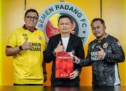 Harapan Baru untuk Kebangkitan Tim, Semen Padang FC Resmi Tunjuk Yeyen Tumena sebagai Dirtek
