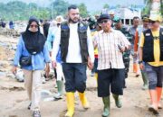 Percepat Pemulihan, Wako Goro Massal di TBG dan Kapalo Koto, Bersihkan Lumpur Tebal dan Material Sisa Banjir Bandang