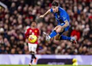 Barcelona dan Atletico Madrid Berebut Marcos Senesi, Bek Bournemouth Siap Hengkang Januari