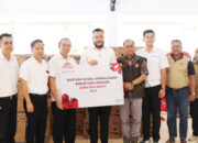 Dukung Pemulihan Pascabencana di Kota Padang, AHM Bersama PT Menara Agung Salurkan Bantuan Peralatan Rumah Tangga