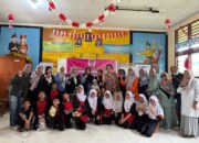 FJPI Sumbar “Ceria Bersama” Siswa SDN 07 Gurun Lawas Korban Banjir Bandang
