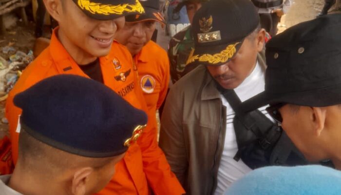 BREAKING NEWS: Tim Gabungan Evakuasi Jasad Pria Ditemukan Meninggal di Daerah Gasiang Solok Selatan