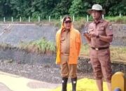 Tergerus Air, Jembatan Lubuak Cimatuang  Batang Anai Terancam Putus