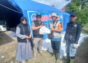 UNP Dirikan Posko Bencana di Tanjung Raya Agam, Bersihkan Lumpur, Salurkan Bantuan hingga Layanan Konseling